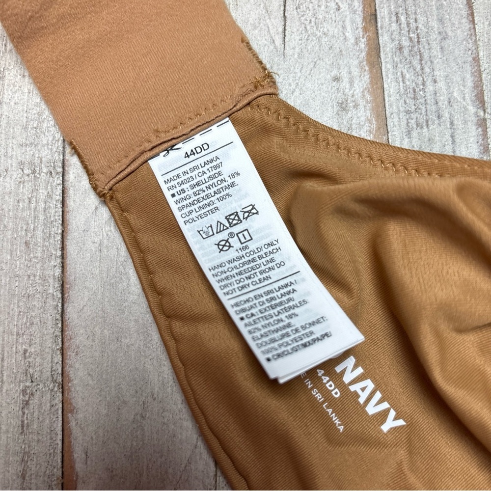 Old Navy Lightly Lined Full Coverage Underwire T-Shirt Bra size 44DD - Picture 11 of 13